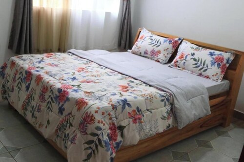 Malala River House Deluxe Double Room unit 7