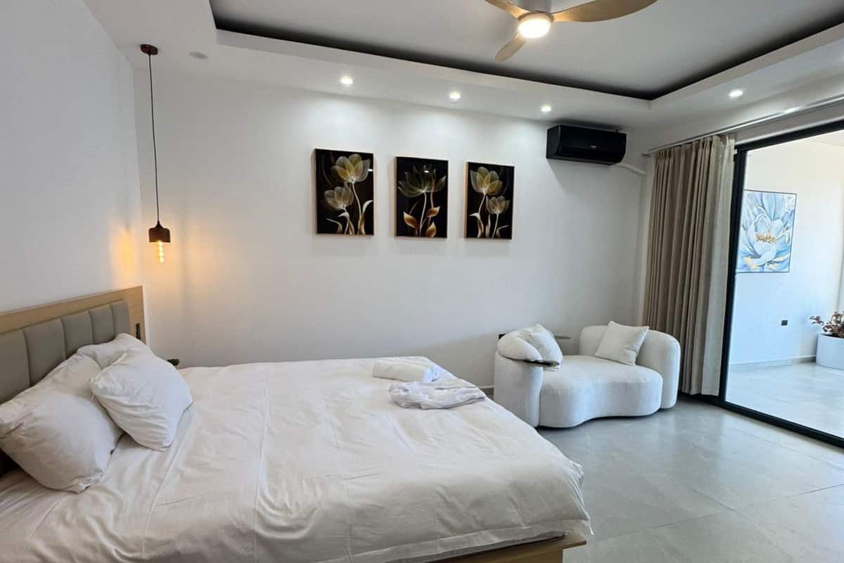 Studio Suite | Free WiFi, bed sheets