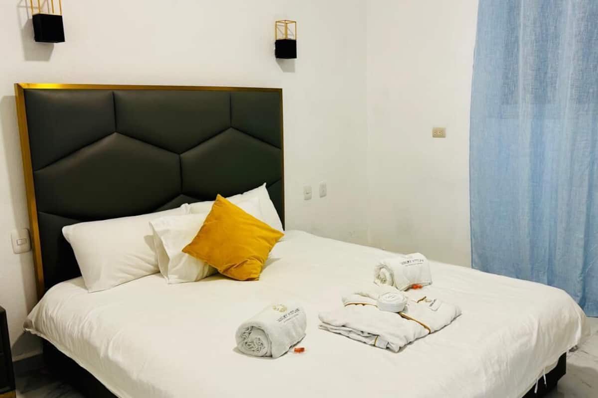 Down duvets, free WiFi