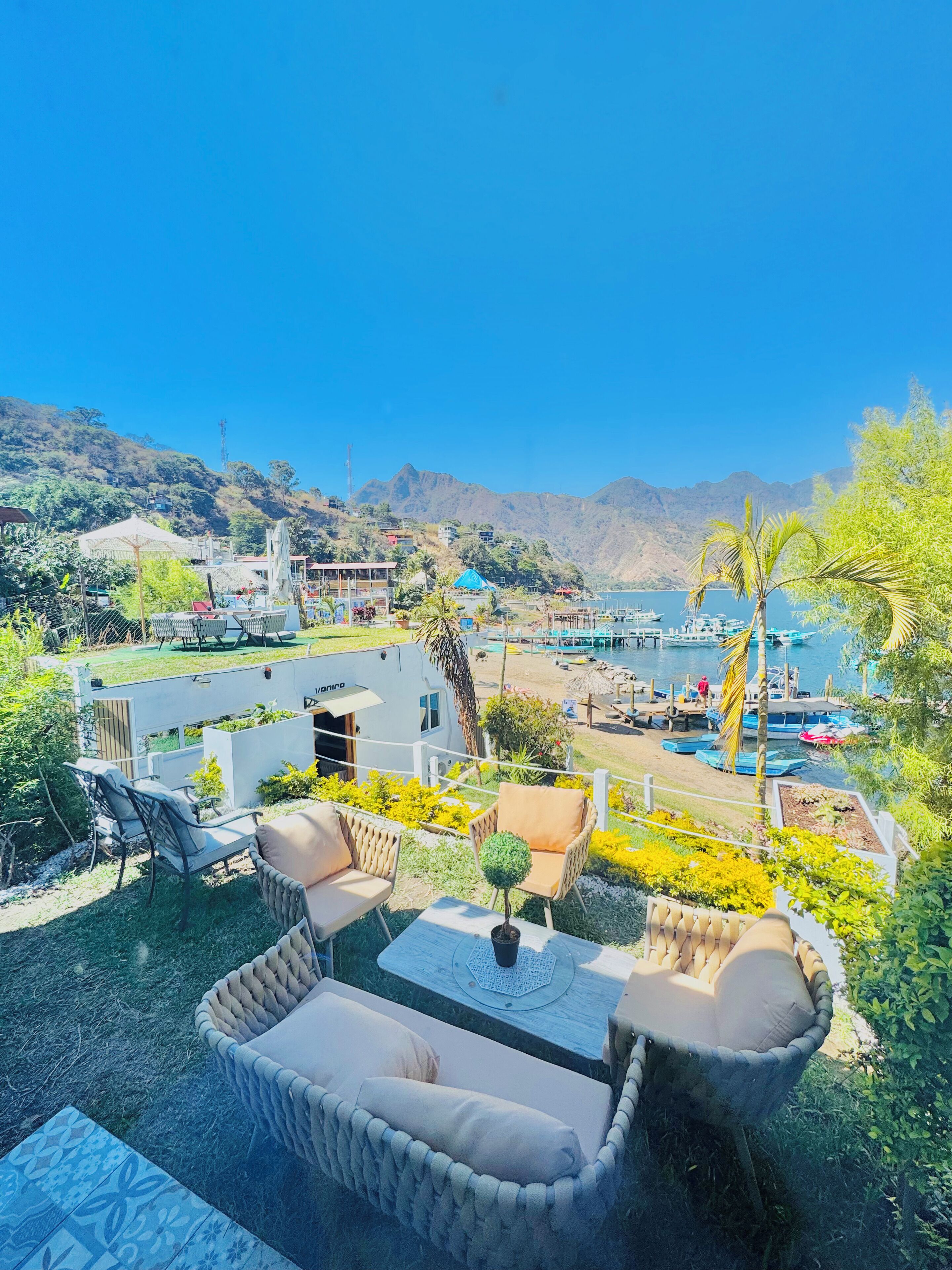 TIBERIAS by Luxury Atitlan Apartments | Vista desde la habitación