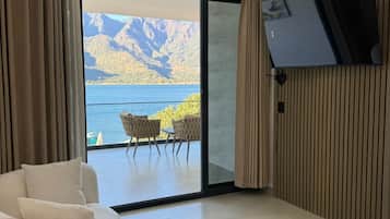 Studio Suite | Free WiFi, bed sheets