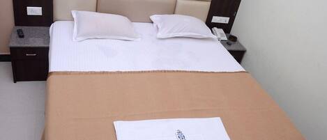 مكتب وواي فاي مجانًا