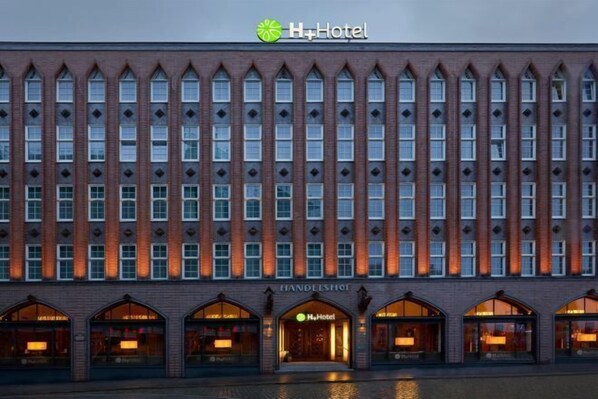 Exterior - H+ Hotel Lübeck (Lubeck)