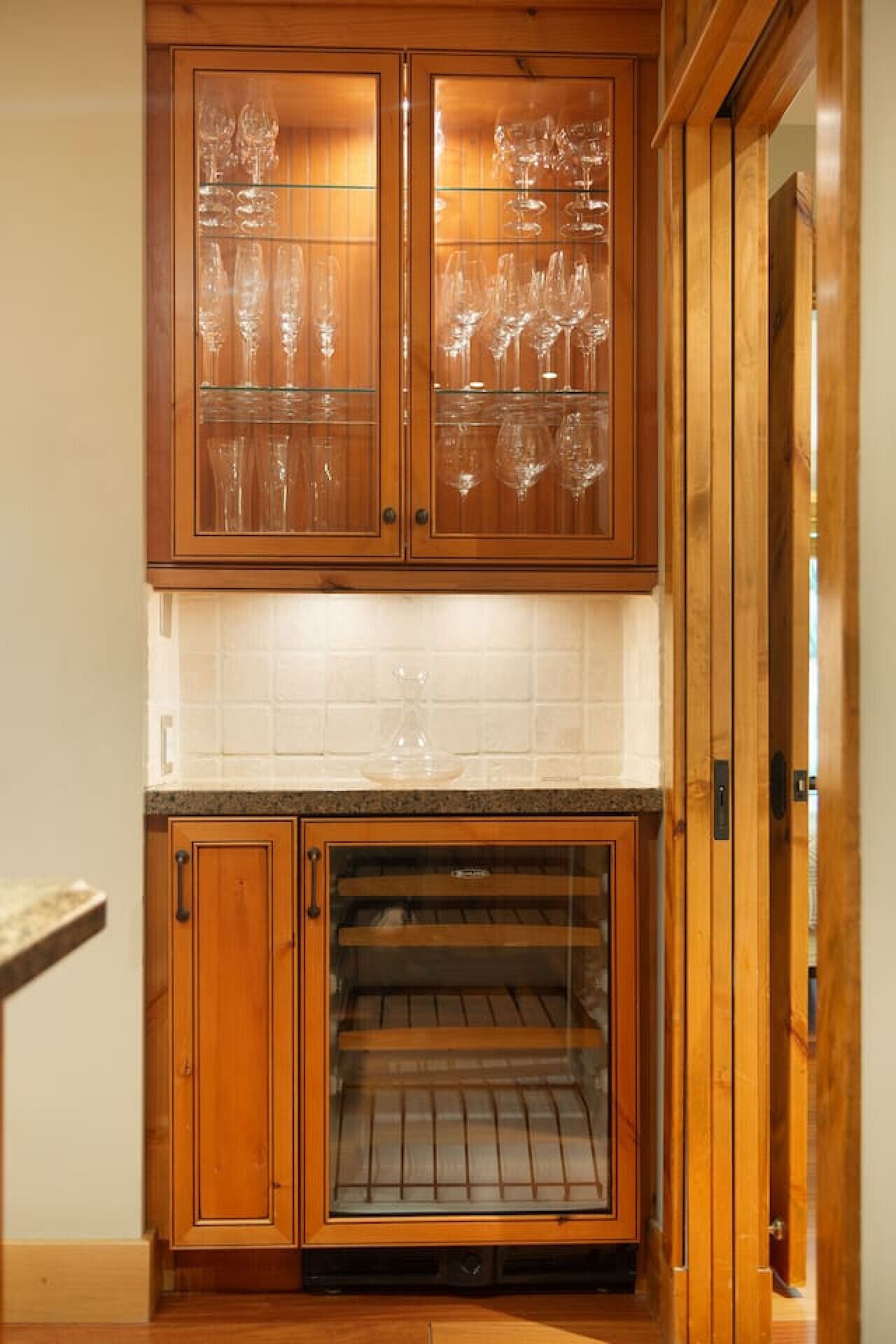 المنشأة من الداخل