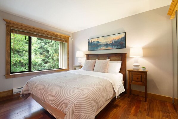 3 間睡房、書桌、熨斗/熨衫板、Wi-Fi