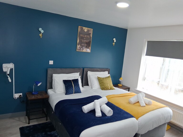Premium Ensuite Room - Twin Beds/king Bed-5mins Walk To Nottingham Train Station - Nottingham
