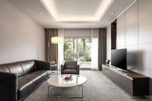 Cots/infant beds - Dusit Thani LakeView Cairo (New Cairo City)