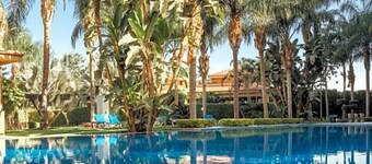 Dusit Thani LakeView Cairo