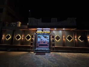 Front of property - Srikhetra Palace (Puri)