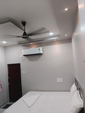 Premium Room | Free WiFi