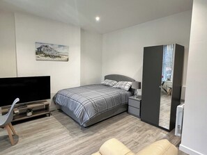 1 quarto, acesso à internet