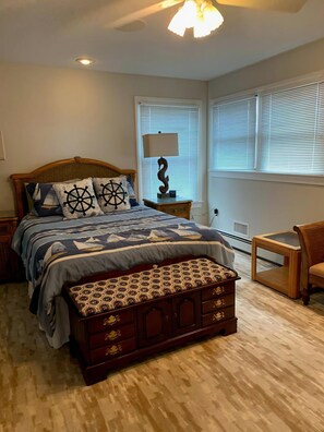 5 Schlafzimmer, Bügeleisen/Bügelbrett, kostenloses WLAN