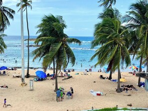 Beach - Condado Beachfront apartment with pool access (San Juan)