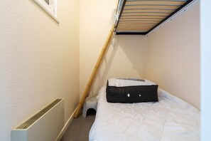 Een strijkplank/strijkijzer