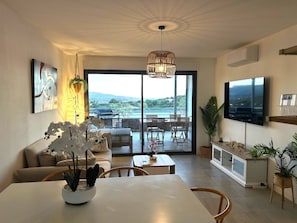 TV - Marylanca - PORTICCIO - double terrasse - Wifi - Clim - parking privé. (Grosseto-Prugna)