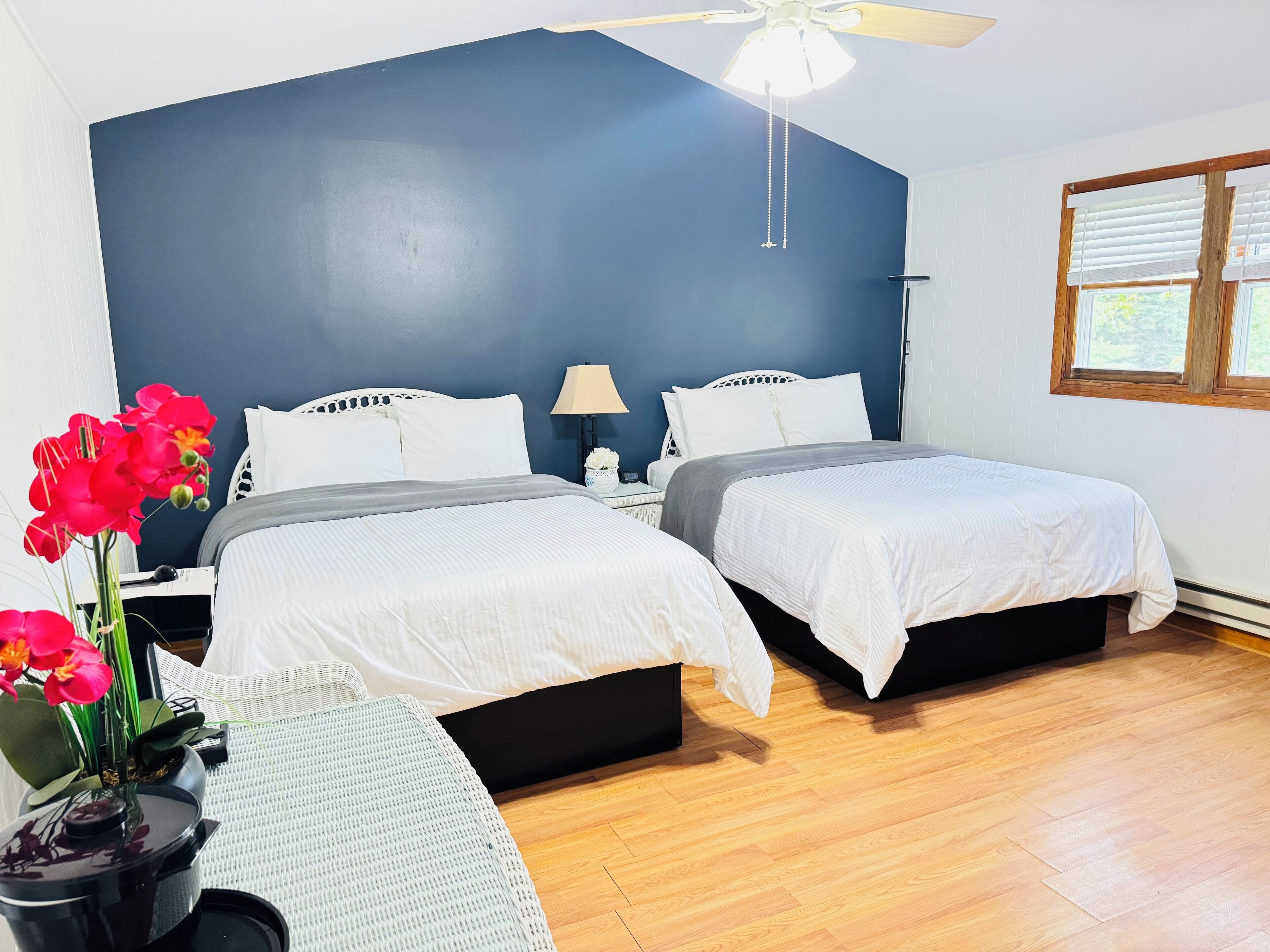 Deluxe Room, 2 Queen Beds | Iron/ironing board, free WiFi