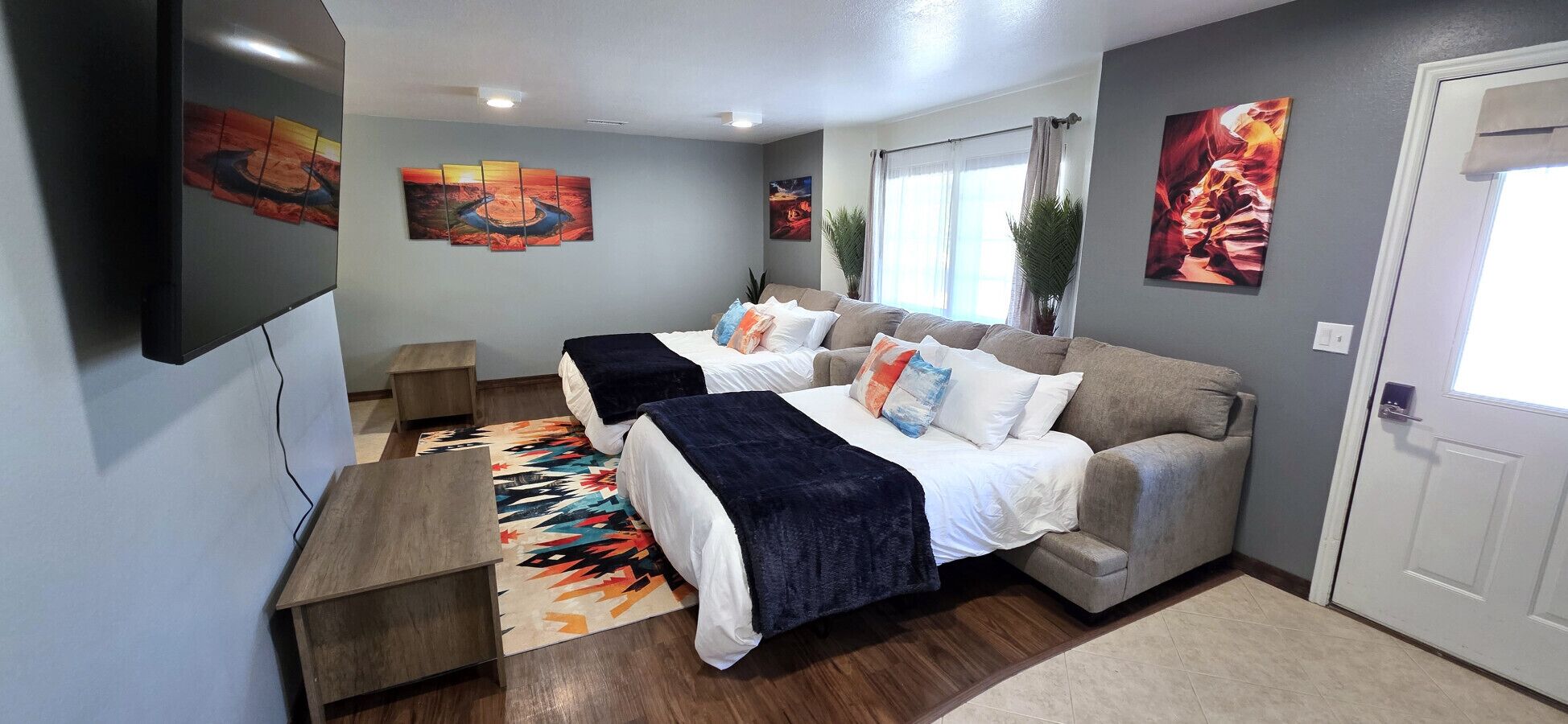 3 Schlafzimmer, Schreibtisch, Bügeleisen/Bügelbrett, Reisekinderbett