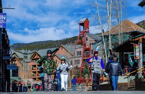 콘도 (2 Bedrooms) | 외관