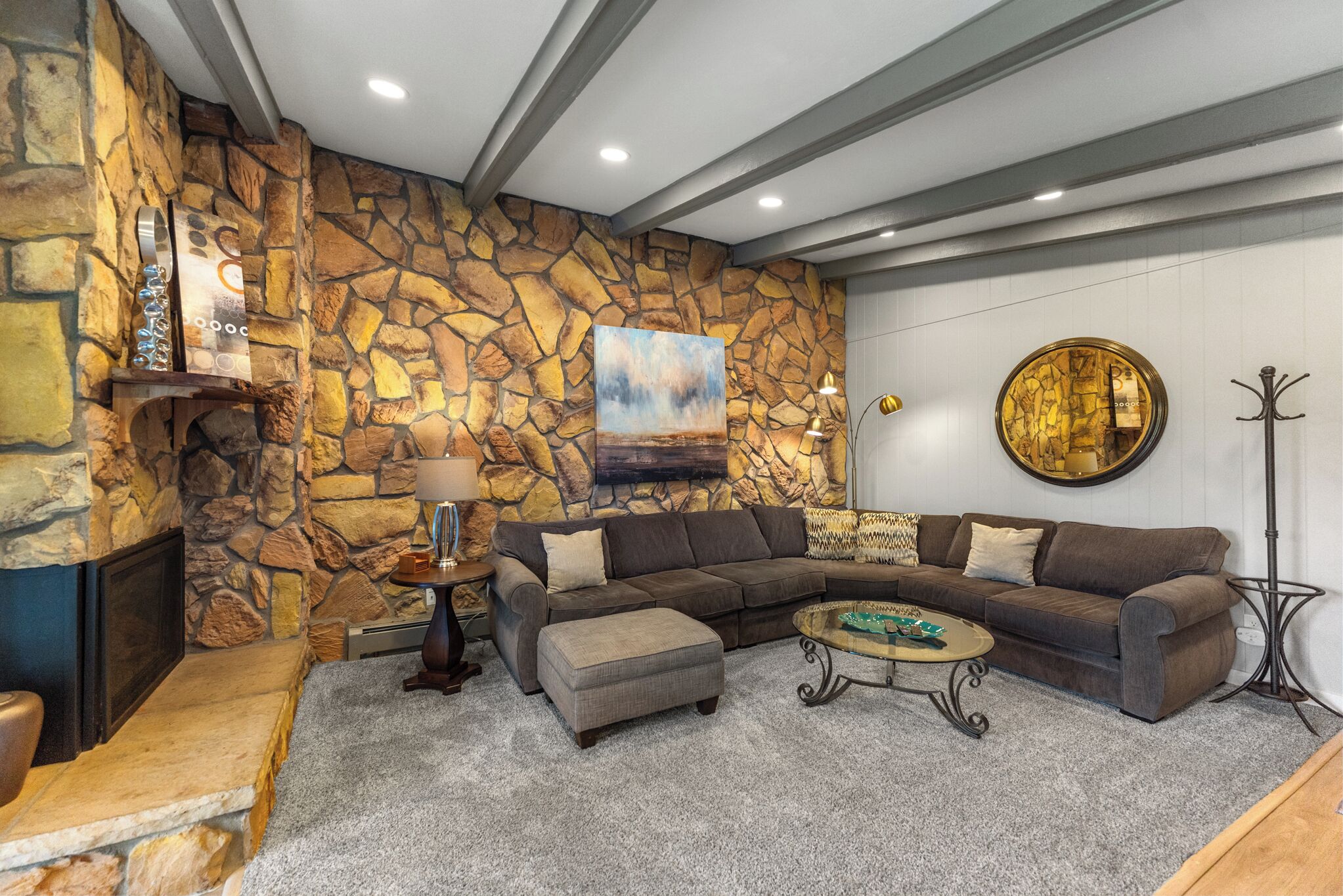 Condo (2 Bedrooms) | Fachada