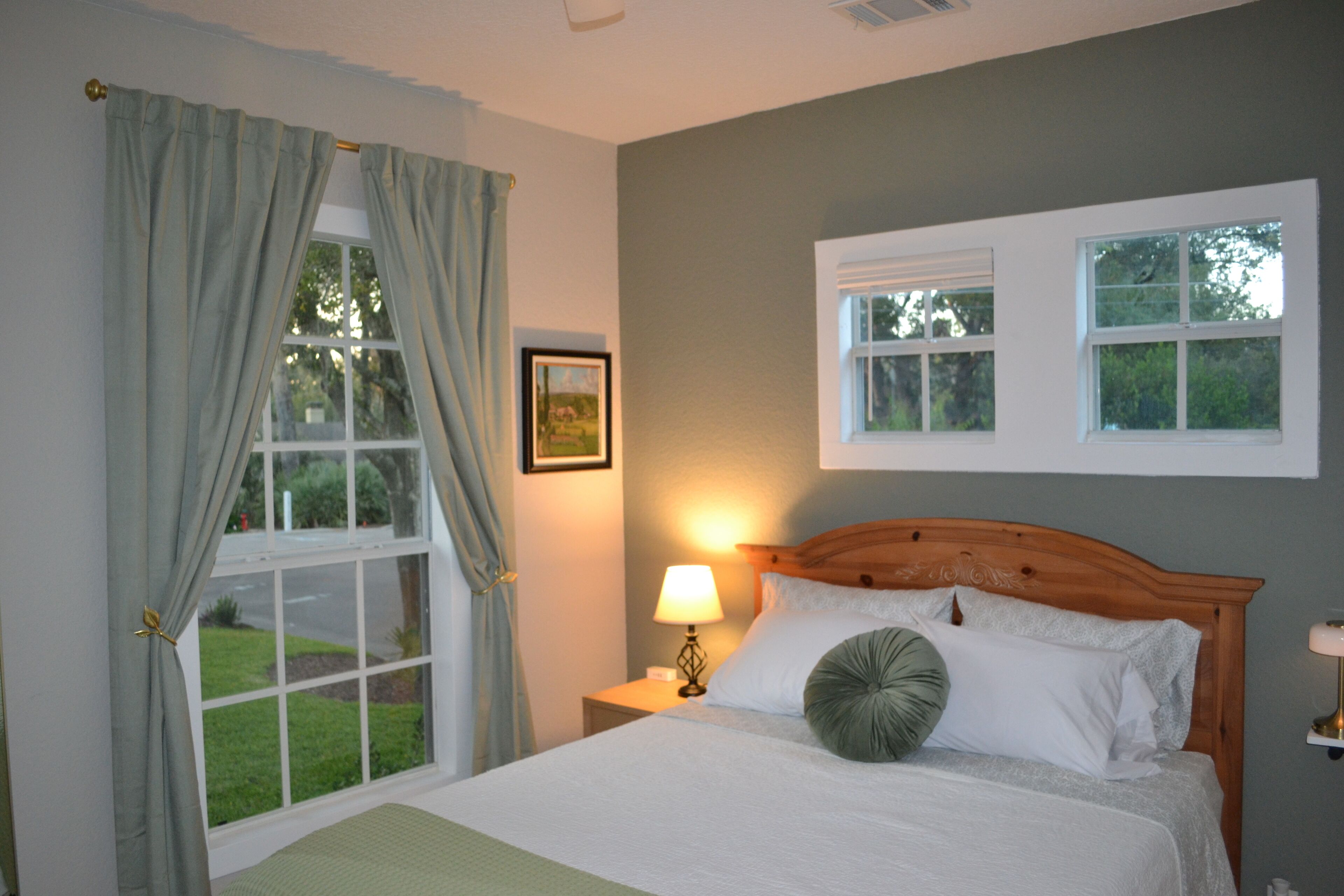 3 Schlafzimmer, Schreibtisch, Bügeleisen/Bügelbrett, kostenloses WLAN