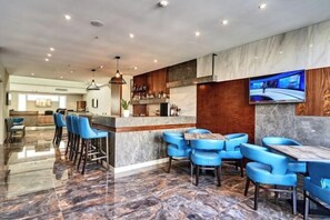 بار (في المنشاة)