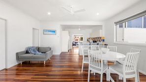 Dining - Barronstown - Pet Friendly with Fire Pit (Callala Beach)