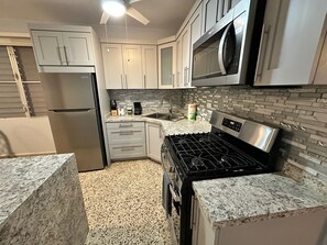 ميكروويف، فرن، موقد طهي مسطح