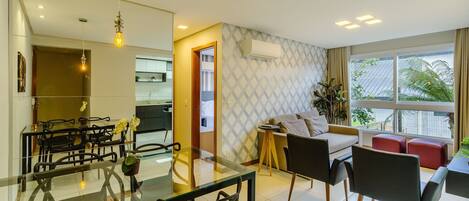 Basic Apartment | Interior