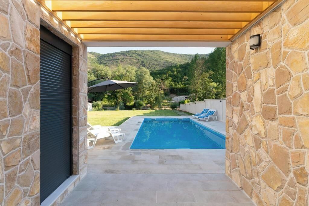 Piscine extérieure, piscine chauffée