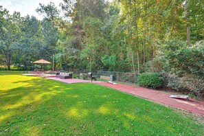 Property grounds - 3 Mi to Arabia Mtn Trails: Quiet Ranch-Style Home (Stonecrest)