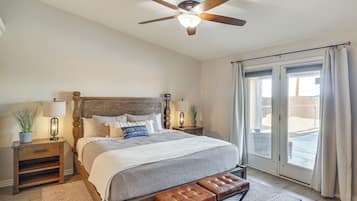 3 bedrooms, desk, iron/ironing board, internet