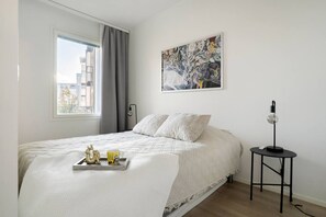 Bügeleisen/Bügelbrett, WLAN, Bettwäsche