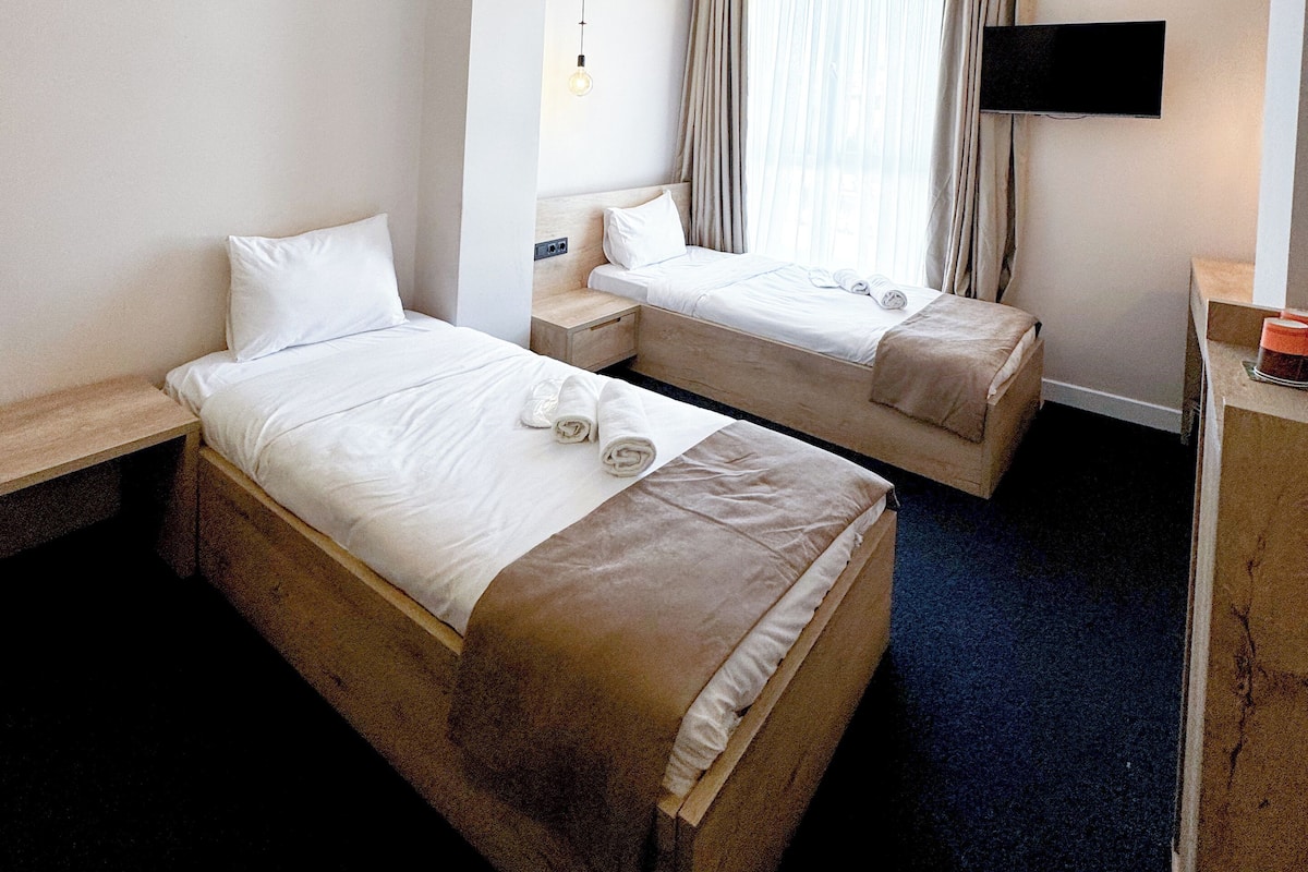 In-room safe, soundproofing, free WiFi