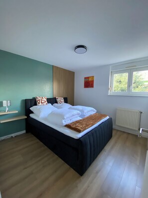1 bedroom, Internet, bed sheets