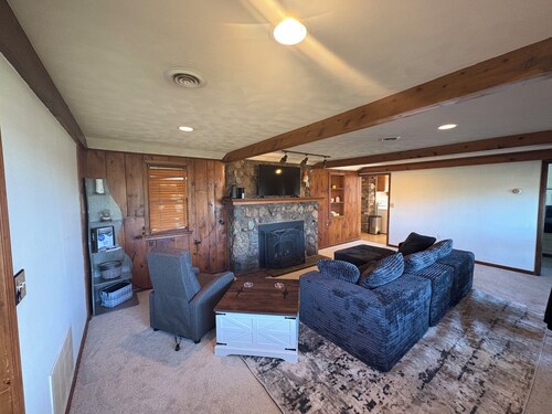 Lakeshore Cottage, For Outdoor Enthusiasts