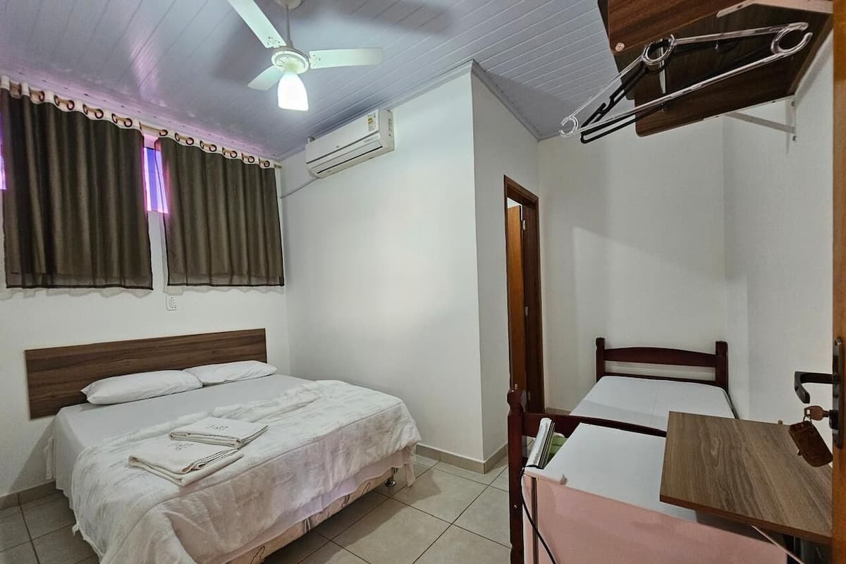 Quarto triplo standard | Wi-Fi de cortesia