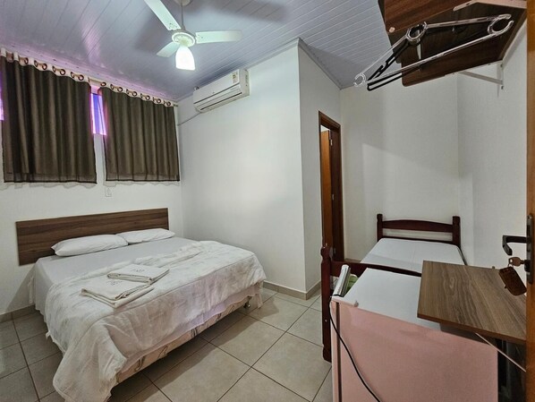 Quarto triplo standard | Wi-Fi de cortesia