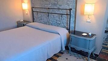 Doppel- oder Zweibettzimmer, Gartenblick