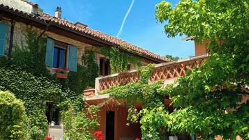 Façade de lâhĂ©bergement