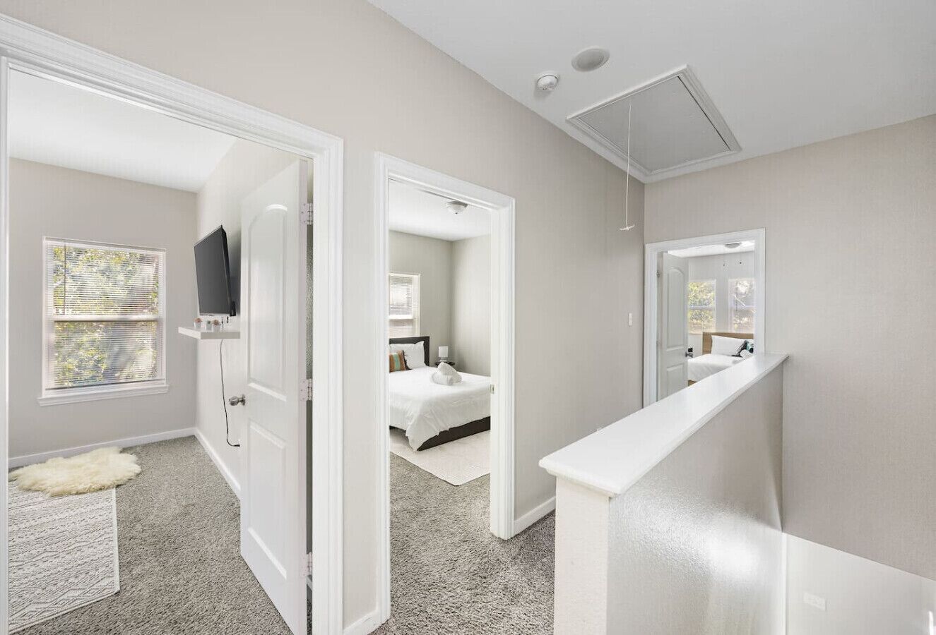 3 bedrooms, desk, iron/ironing board, WiFi