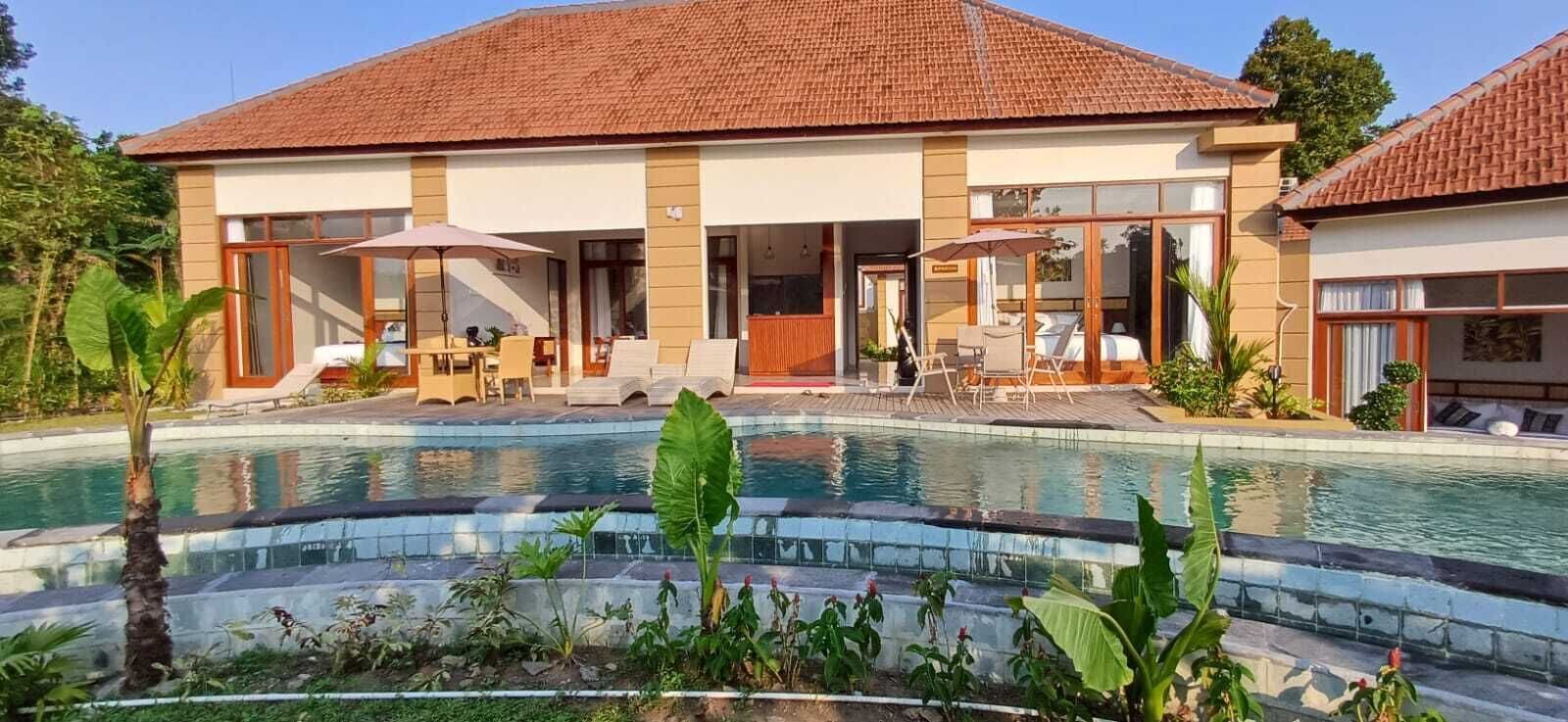 Family Villa, River View | Desk, laptop workspace, free WiFi