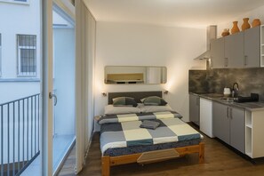 Superior-Apartment, zum Innenhof hin