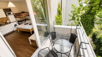 Superior-lejlighed - ikke-ryger - udsigt til have | Balkon