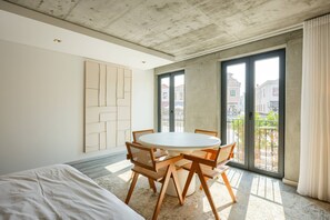 تناول الطعام