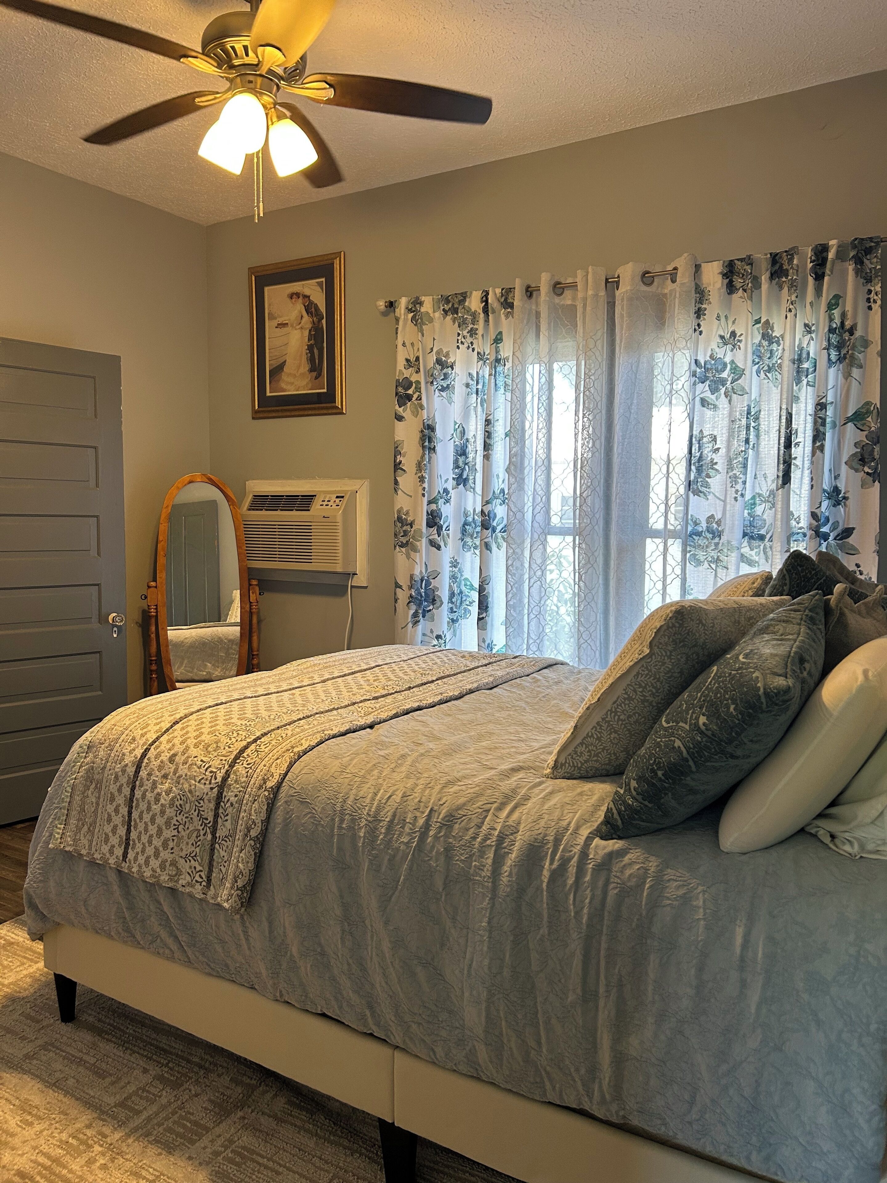 1 間睡房、上網