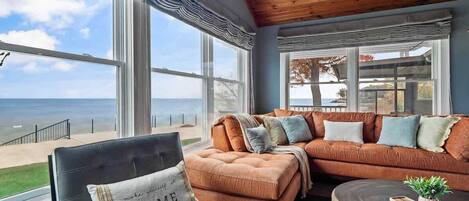 電視、壁爐、 辦公室