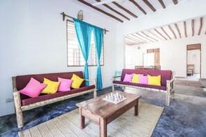 Living area - Villa Asilia (Kizimkazi Mkunguni)