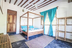 2 bedrooms, internet, bed sheets