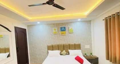 Superior Quadruple 3 to 4 adults room @ StayMore