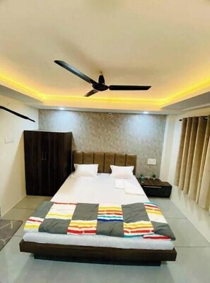 1 habitación, acceso a internet y ropa de cama 